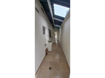 ALQUILO Y VENDO HERMOSA CASA EN ARRAIJAN PLAYA DORADA 3R