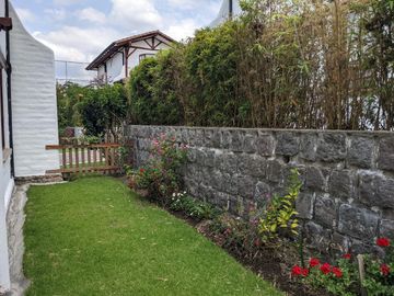 Hermosa casa 3 dormitorios, Conjunto Privado, Tumbaco