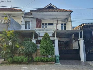 Rumah Rungkut Asri Tengah STRATEGIS row 4 mobil