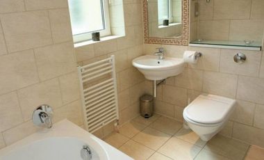House for Sale in Dasmari&ntilde;as Village, Makati City