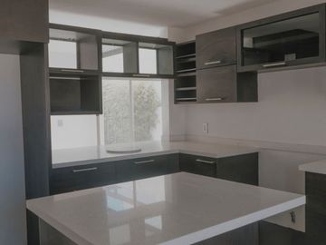 Encantadora casa en Residencial de Metepec