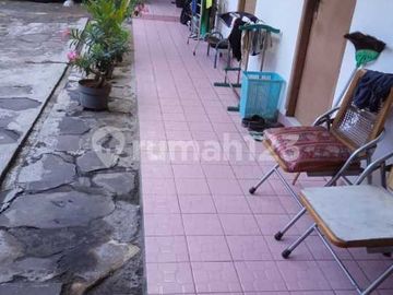 Investasi Rumah Tua Besar/ Kos di Bendungan Hilir, Jakarta Pusat