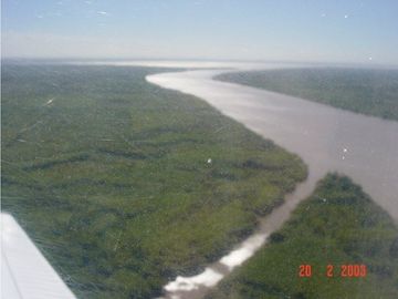 ESPECTAULAR ISLA CON FORESTACION EN ISLAS DEL IBICUY