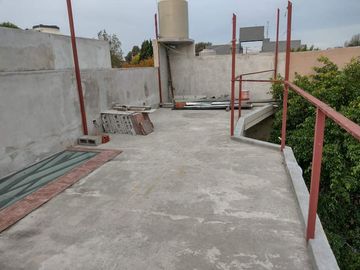 Casa en venta en Lanus Oeste