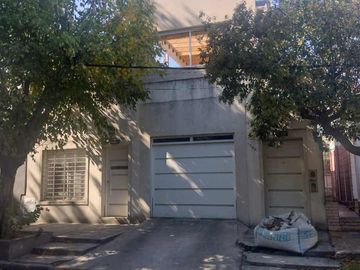 Casa en venta en Lanus Oeste