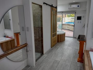 Casa en venta en Lanus Oeste