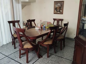 casa en venta en laureles. Cod V214524