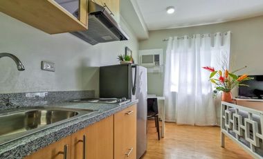 Fully Furnished 1-Bedroom | Lahug, Cebu City