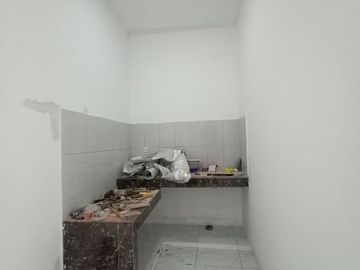 Rumah Full Bangunan Baru Dekat Stasiun Tambun Bebas Banjir