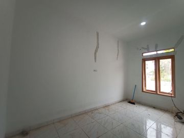Rumah Full Bangunan Baru Dekat Stasiun Tambun Bebas Banjir