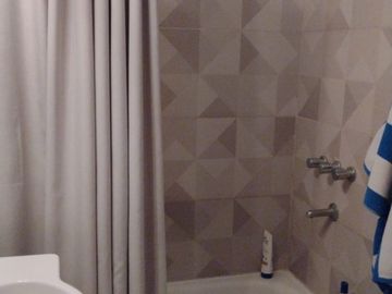 VENTA CASA PILAR CENTRO 5 AMBIENTES -ACEPTA PERMUTA - APTO CREDITO