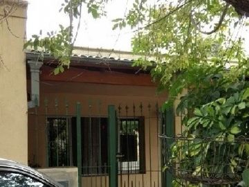 VENTA CASA PILAR CENTRO 5 AMBIENTES -ACEPTA PERMUTA - APTO CREDITO