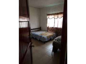 VENDO CASA EN CHAME CORONADO 5R