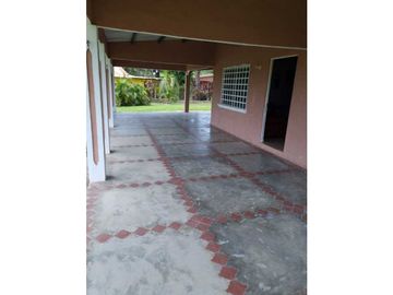 VENDO CASA EN CHAME CORONADO 5R