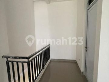 Kan Ruko Golf Island 4 Lantai Harga Bersahabat