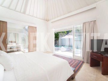Luxury tropical villa umalas dkt seminyak canggu