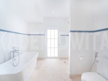 Luxury tropical villa umalas dkt seminyak canggu