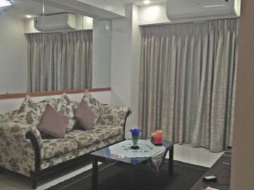 LuXus Room for SALE @ Queensland Manor Condominium Residential, Aston Unit 1208 Cebu City Philippines