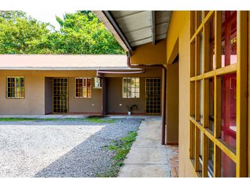 Venta de casa, en David, Chiriqui. Ideal para inversión