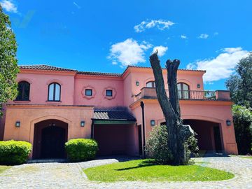 Casa - El Aromo