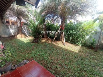 Rumah Murah Tanah Luas Dan Asri Dalam Komplek Dekat Stasiun