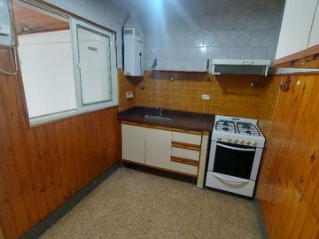 Departamento Tipo Casa en venta en Lanus Oeste