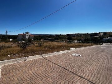 Terreno en VENTA a credito directo en Vista Cañadas residencial