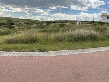 Terreno en VENTA a credito directo en Vista Cañadas residencial
