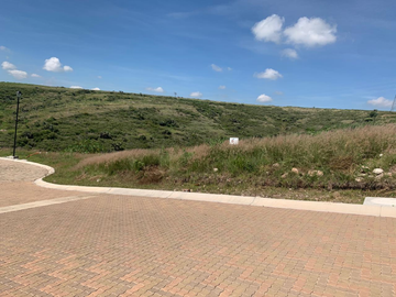 Terreno en VENTA a credito directo en Vista Cañadas residencial