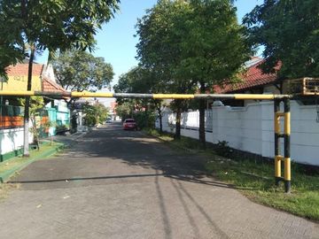 Disewakan Rumah Hook Jemursari Timur Jalan Utama Row 4 Mobil