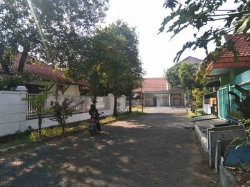 Disewakan Rumah Hook Jemursari Timur Jalan Utama Row 4 Mobil