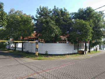 Disewakan Rumah Hook Jemursari Timur Jalan Utama Row 4 Mobil