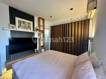 Rumah Dalam Komplek Nempel Jak Sel Dekat MRT Lebak Bulus