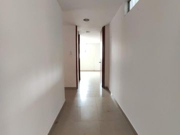 casa en venta en la riviera. Cod V17163