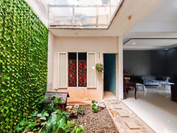 Rumah Siap Huni 12 Menit ke The Park Mall Sawangan Dibantu KPR J-53563