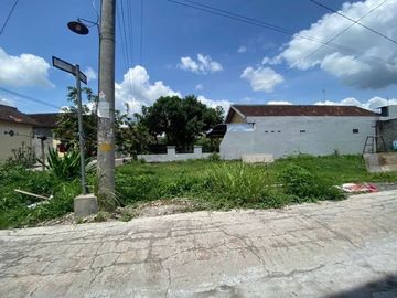 Tanah Siap Bangun, Dalam Kawasan Perumahan Prambanan Village Dijual Murah POL POLAN!