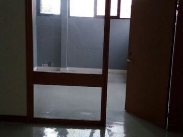 Rukan Strategis di Jalan Wijaya Kebayoran Baru Jakarta Selatan