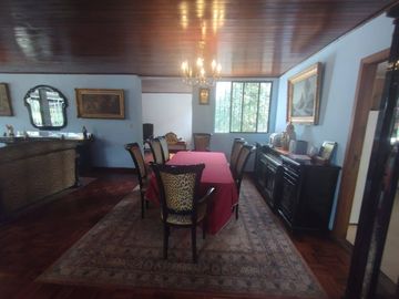 VENTA DEPARTAMENTO URDESA CON PARQUEO