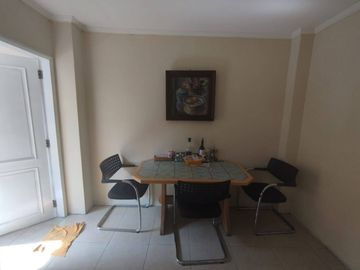 VENTA DEPARTAMENTO URDESA CON PARQUEO