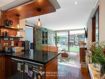 Departamento con JARDÍN en Venta 2 dorm. Las Condes