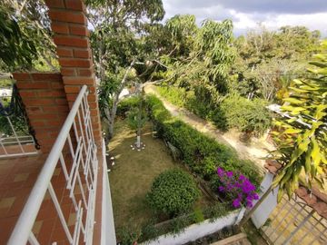 VENTA CASA-FINCA, EN ACAPULCO RUITOQUE BAJO, SANTANDER. Cod V5825