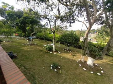 VENTA CASA-FINCA, EN ACAPULCO RUITOQUE BAJO, SANTANDER. Cod V5825