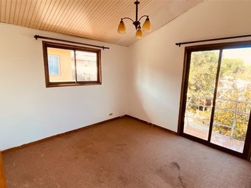 Casa en venta de 5 dorm. en Los Andes