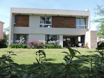 Casa en venta en Greenville Polo Resort