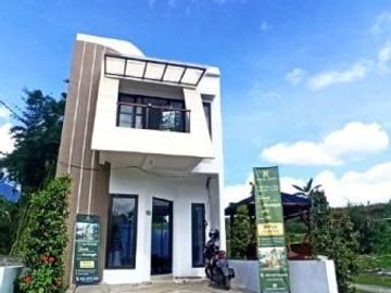 Hunian Konsep Mezzanine Modern Syariah di Kota Batu