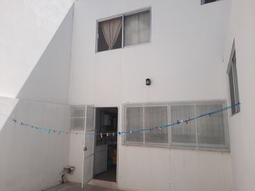 Residencial loretta 2 niveles vigilancia nueva