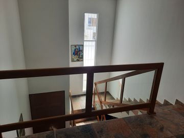 Residencial loretta 2 niveles vigilancia nueva