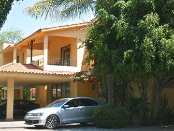 Av. de las Fuentes - Jardines del Pedregal