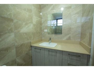 VENTA DE  APARTAMENTO EN AVENIDA BALBOA, PH BALBOA BAY