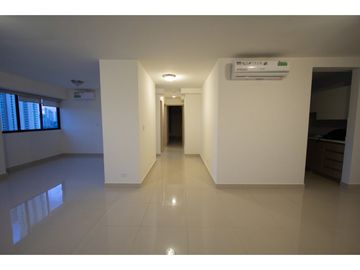 VENTA DE  APARTAMENTO EN AVENIDA BALBOA, PH BALBOA BAY